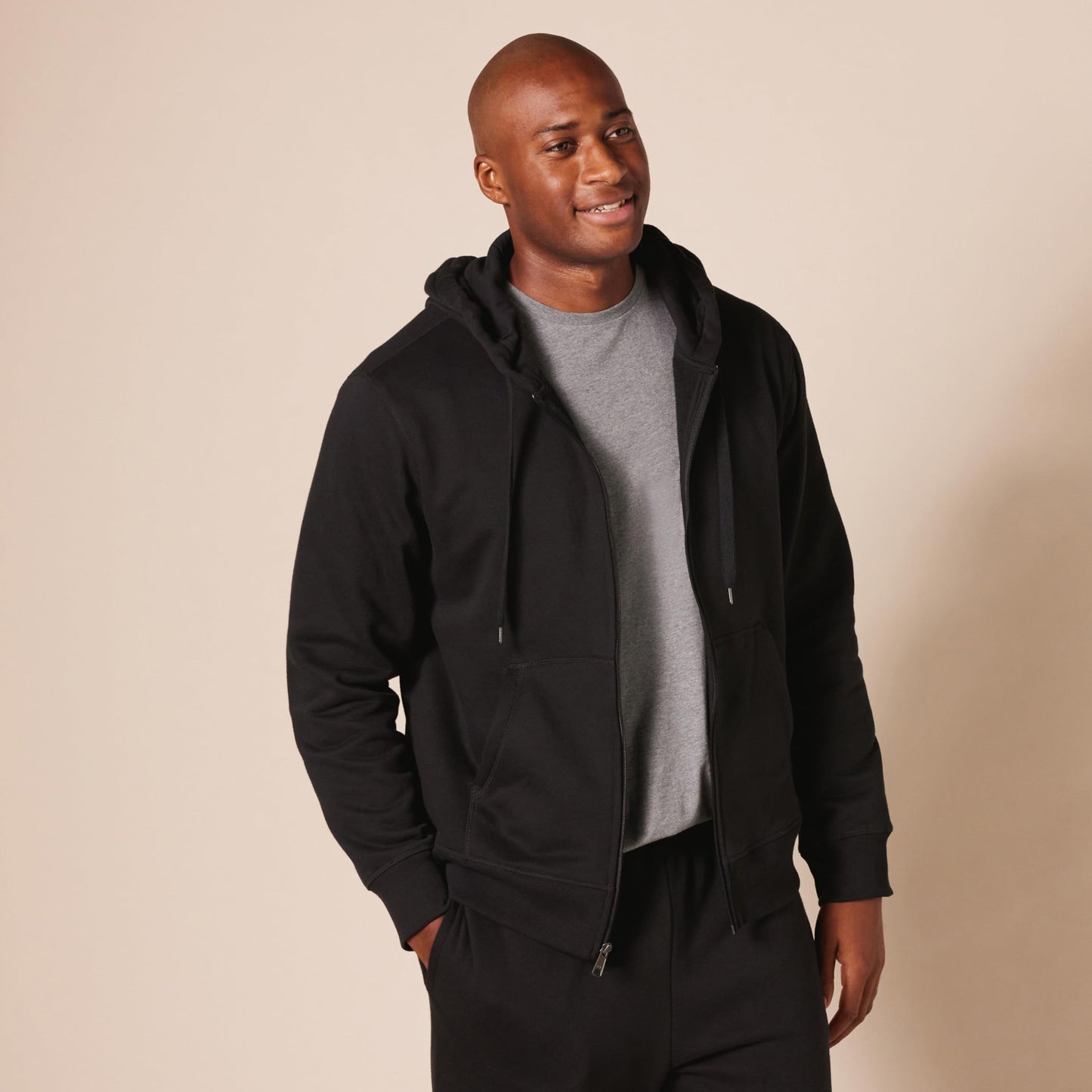 Amazon Essentials Men's Full-Zip Fleece Hoodie (Available in Big & Tall), Black, Large