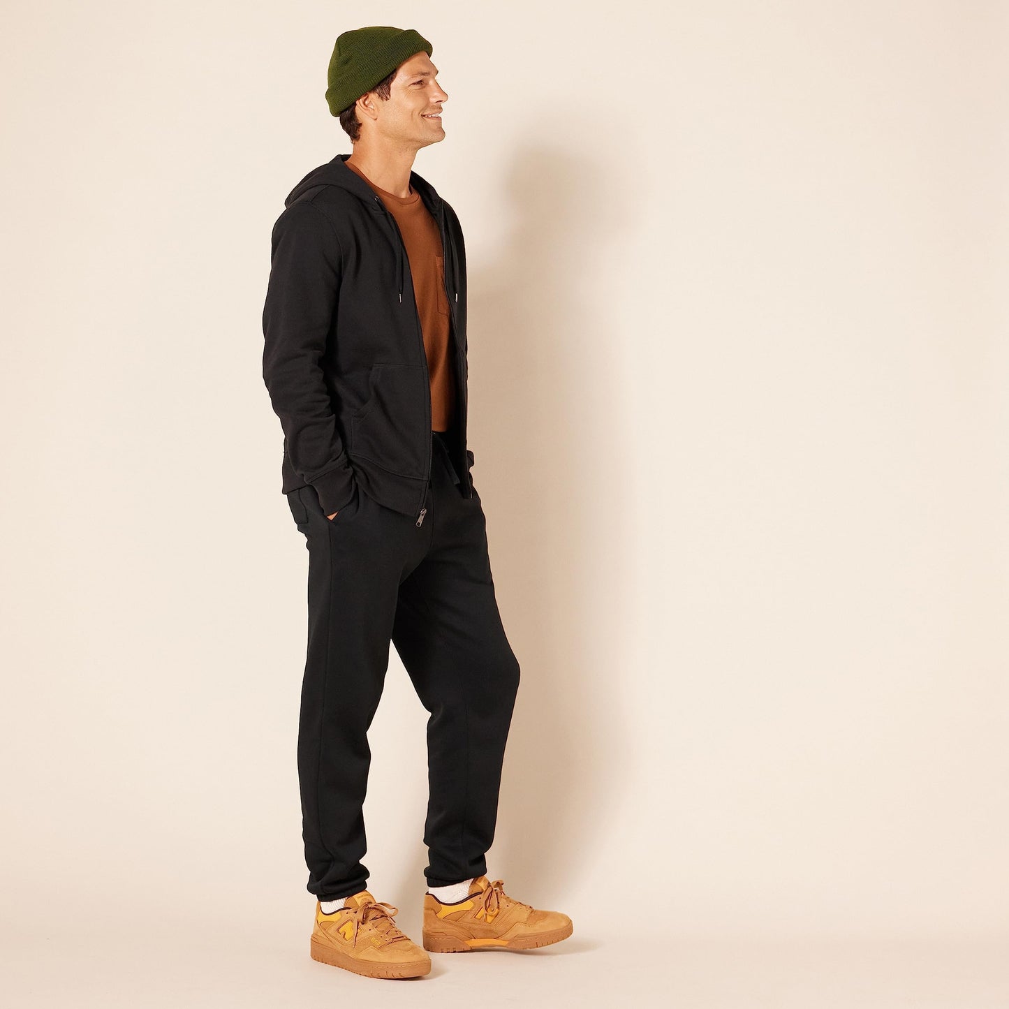 Amazon Essentials Men's Full-Zip Fleece Hoodie (Available in Big & Tall), Black, Large