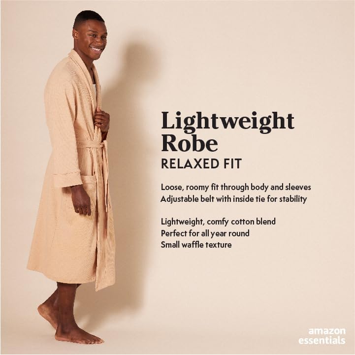 Amazon Essentials Men's Lightweight Waffle Bathrobe (Available in Big & Tall), Light Grey, Medium-Large