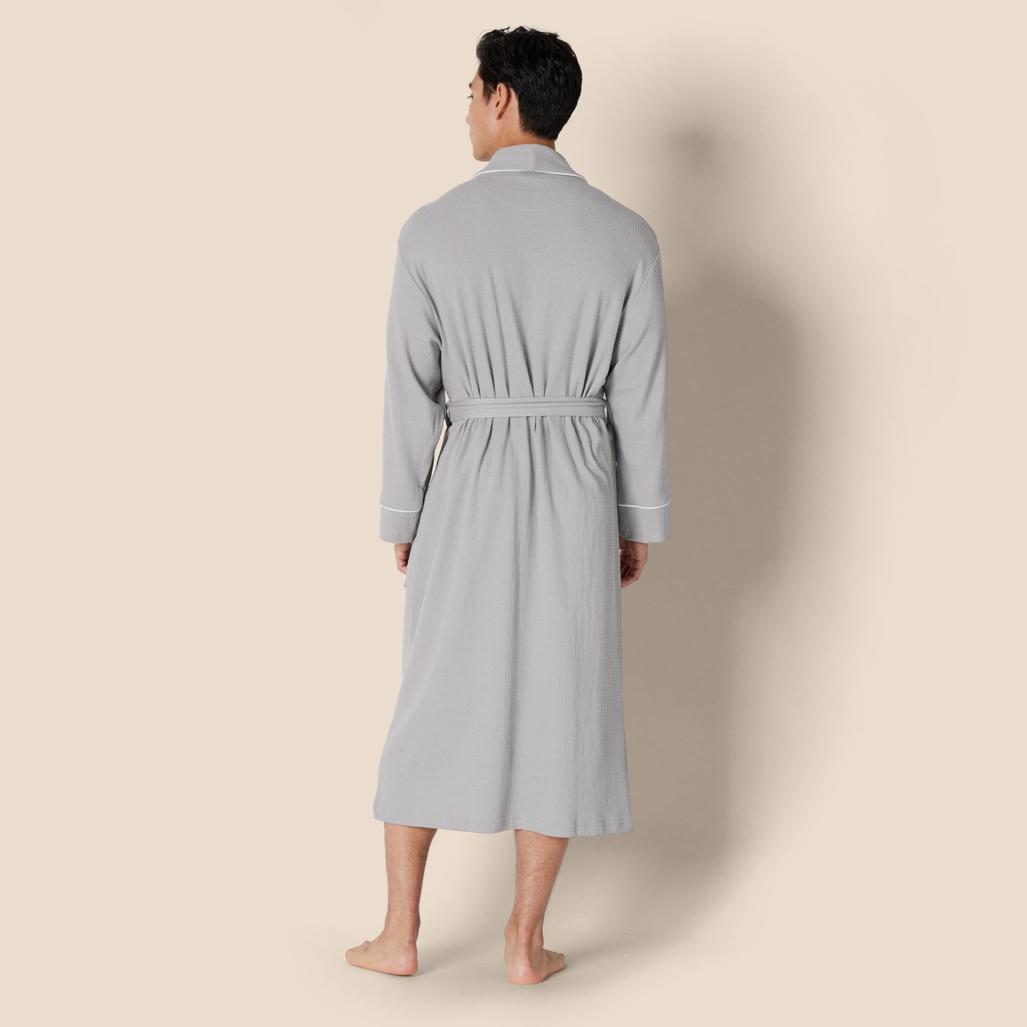 Amazon Essentials Men's Lightweight Waffle Bathrobe (Available in Big & Tall), Light Grey, Medium-Large